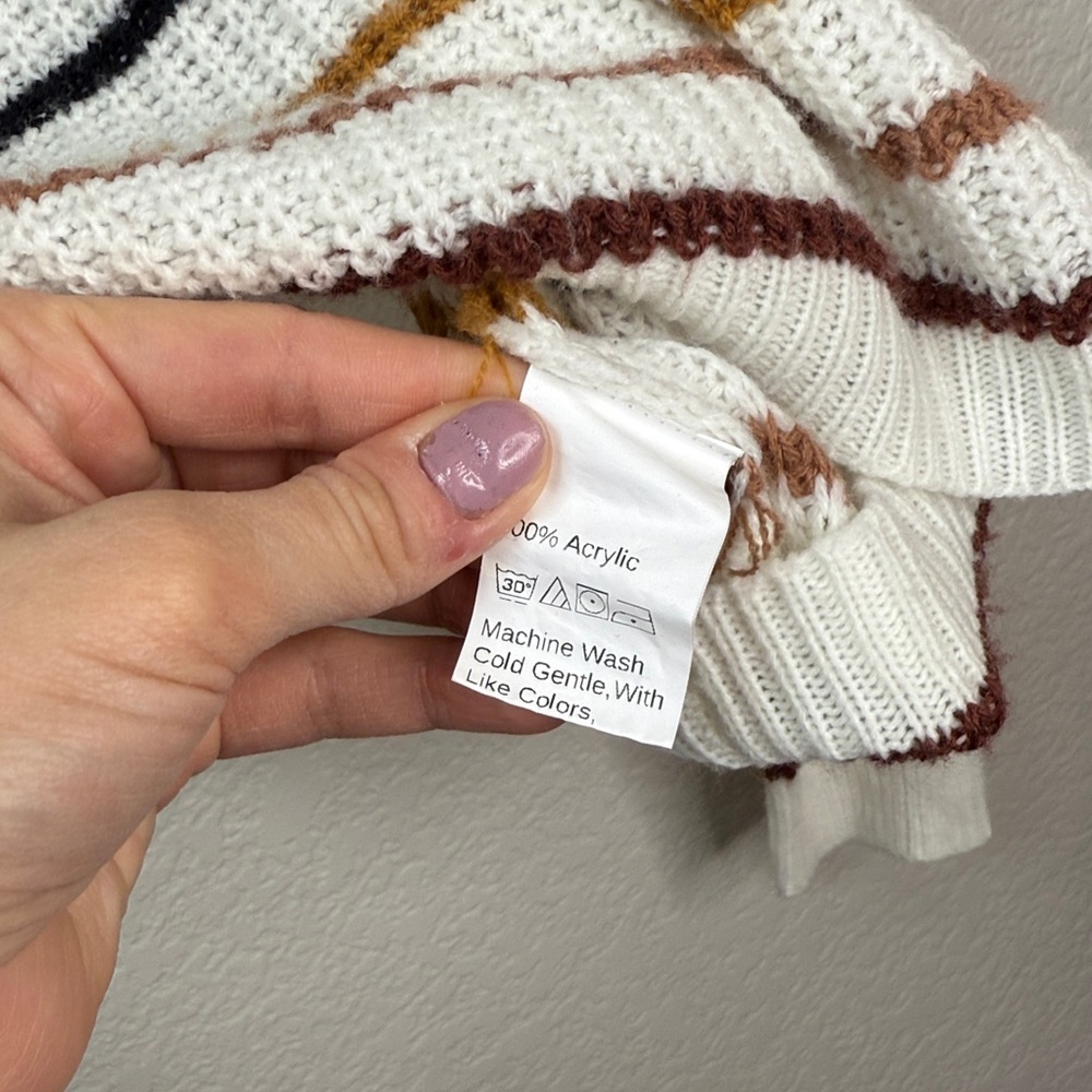 SHEIN Sweater Stripped V Neck Cream White size Medium - Picture 7 of 9